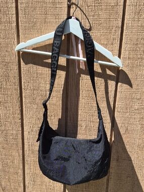 Baggu Cresent Bag